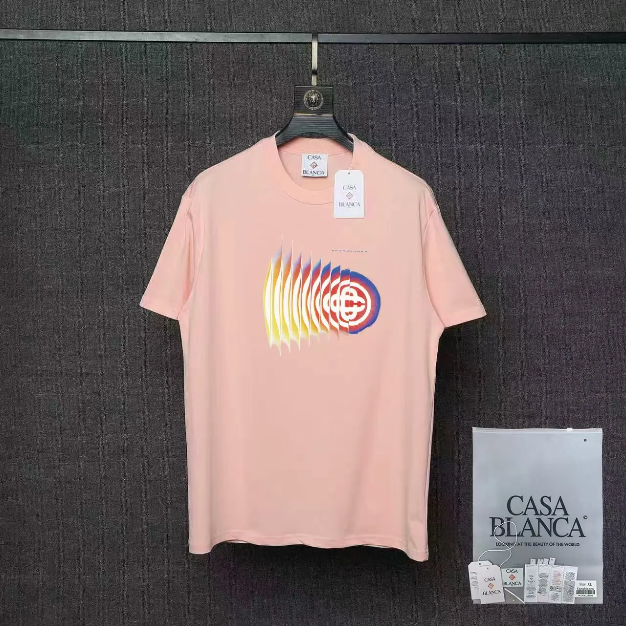 26ss CASABLANCA original printing process short-sleeved T-shirt original development using high-density double yarn pure cotton fabric upper body soft and comfortable color Black White Dark Green color Orange Pink Blue Royal Blue color cigarette powder 8 colors Sizes S M L XL